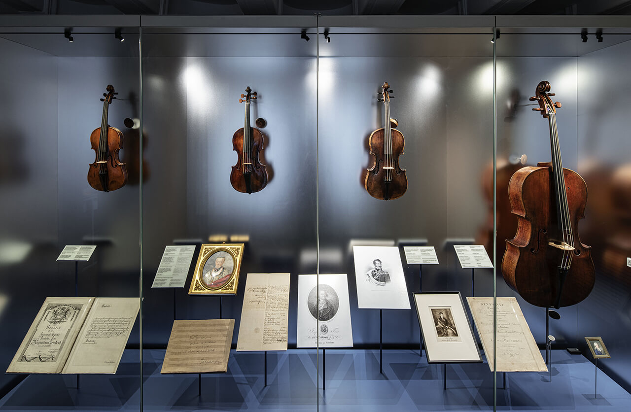 String quartet instruments